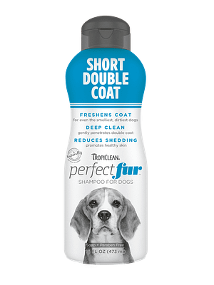 lühike TropiClean looduslik seebivaba šampoon lühikarvalistele koertele 473 ml.