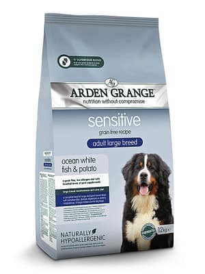 9c8dfff681be87ffc7e9cfcfdf211a64fc709ac5_2022_04_ardengrange_df_d_sensitive_adult_largebreed_front_12kg_1000x1000_pdp 12 kg. Arden Grange teraviljavaba täissööt siiakala & kartuliga suurt kasvu täiskasvanud koertele