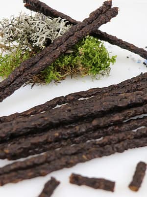 4741379501120.jpg Tessa naturaalne treeningmaius sealihast koertele ja kassidele 100 gr. (Eesti toode!)