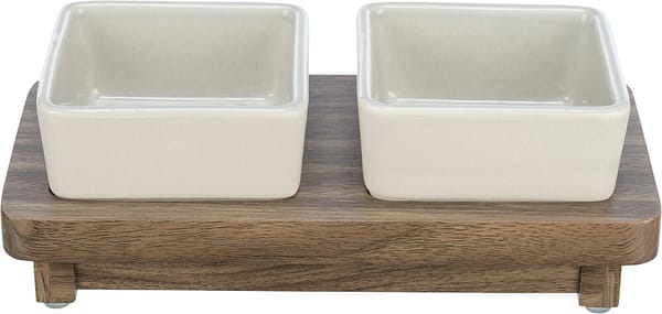 kausid Keraamilised kausid alusel, mahuga 2 x 0,4 L.