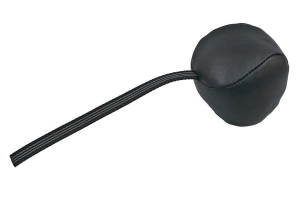 Pehme roosast nahast kummeeritud nööriga treeningpall