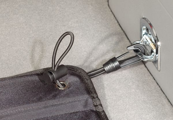 rullmatt-auto-porkeraua-kaitsmiseks-3.jpg Põrkeraua kaitsematt 80 cm. lai