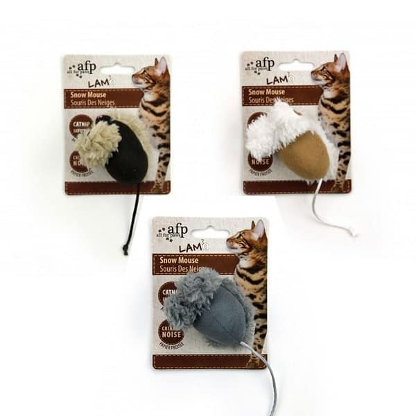 Krabisev mänguasi kassile