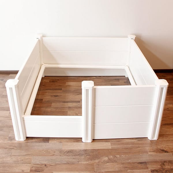 brava2 Brava plastikust poegimiskast 122 x 122 cm./kõrgus 46 cm.