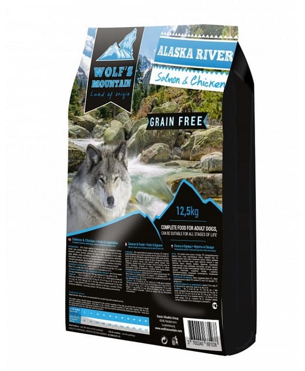 2 kg. Wolf's Mountain Alaska River teraviljavaba toit lõhe- ja kanalihaga